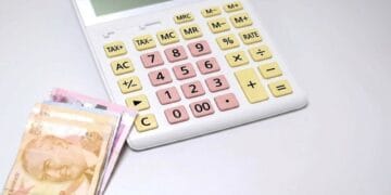 Emekli ve Memur Maaşlarında Olası Artış Oranları Netleşti