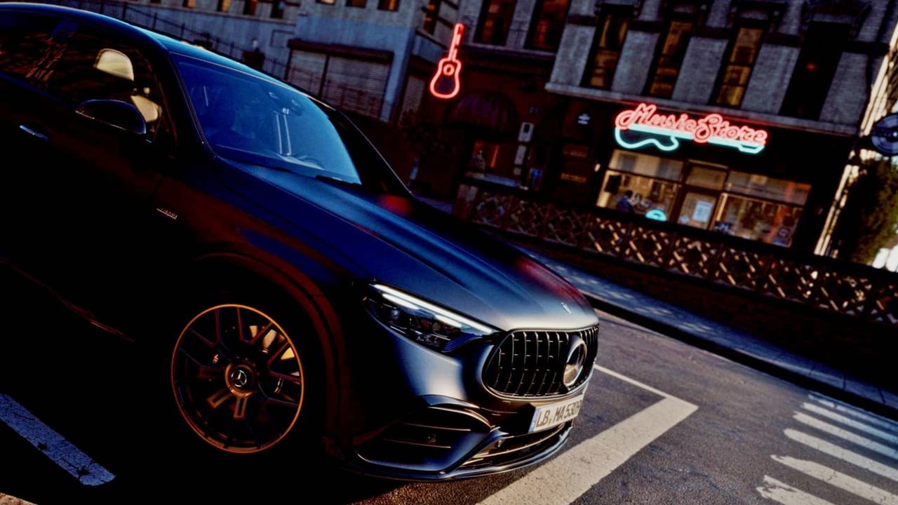 Lüks ve Hız Tutkunlarının Merakla Beklediği Mercedes-AMG GLC 53 Tanıtıldı