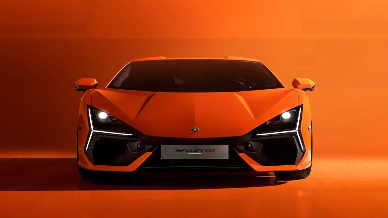 Arka Kamera Sorunu Nedeniyle Lamborghini Revuelto Dördüncü Kez Geri Çağrıldı