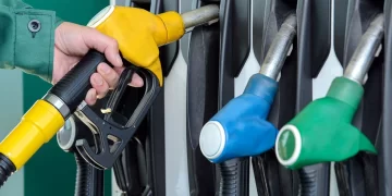 10 Mart’ta Benzin ve Motorine Rekor Zam Geliyor!